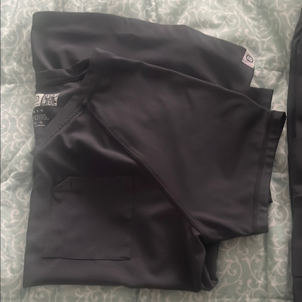 Gray Performance Shorts With Moisture-Wicking Fab… - image 1